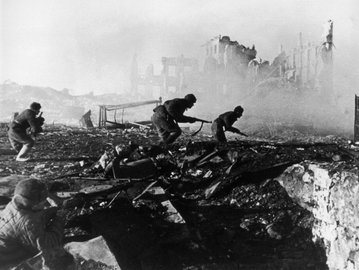 Red Army troops in Stalingrad