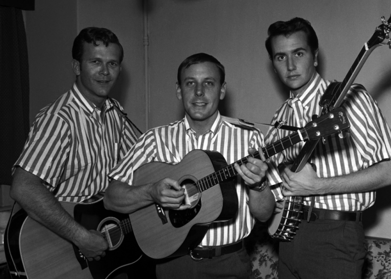1959: The first Best Country and Western Performance Grammy Award is presented