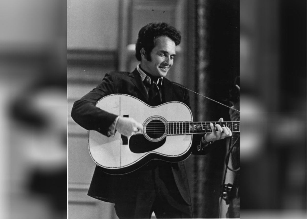 1967: Merle Haggard records ‘Sing Me Back Home’