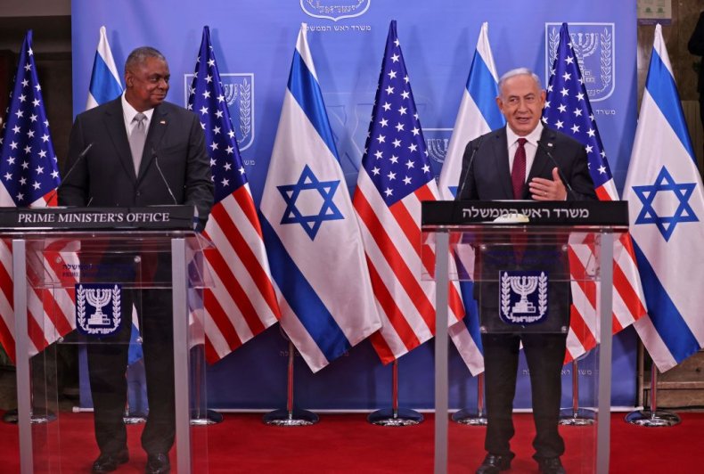 Lloyd Austin with Benjamin Netanyahu in Jerusalem