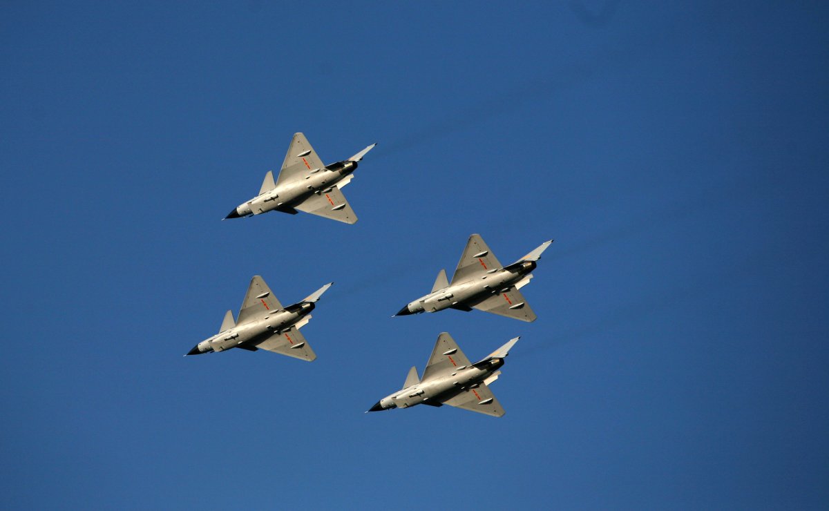 Chinese Warplanes Perform In Air Show