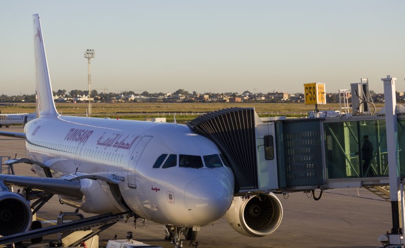 Video Shows Brutal Hair-Pulling Brawl on Flight Over Space in Overhead Bins Video Shows Brutal Hair-Pulling Brawl on Flight Over Space in Overhead Bins