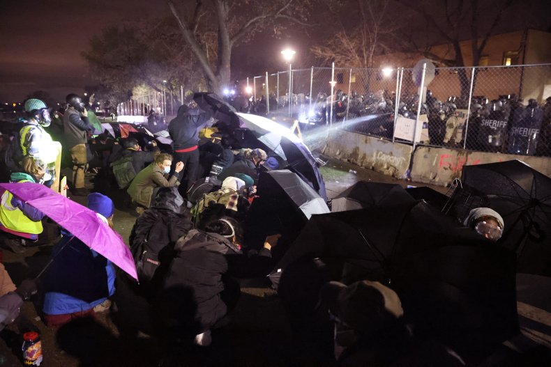 Brooklyn Center protest Minnesota April 2021