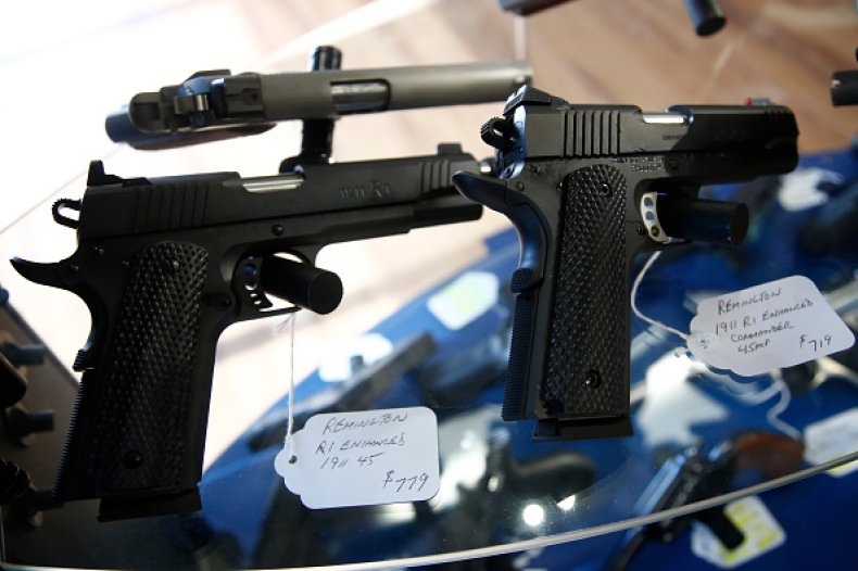 Gun NC