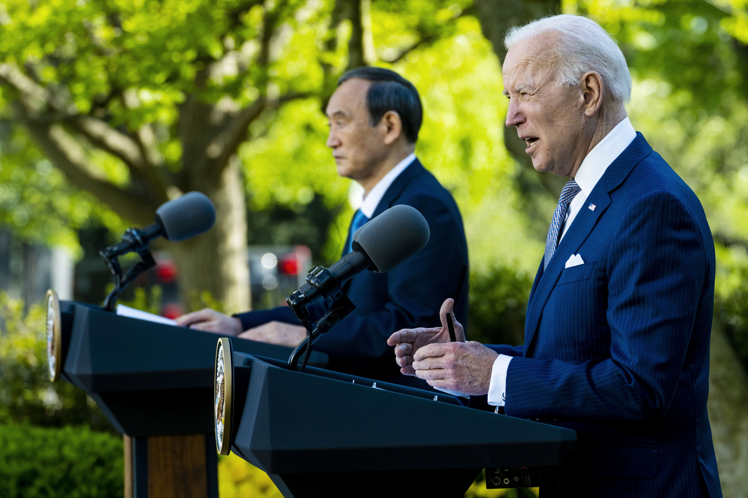 Biden, Suga Hold 'Serious Talks' on China After Beijing ...