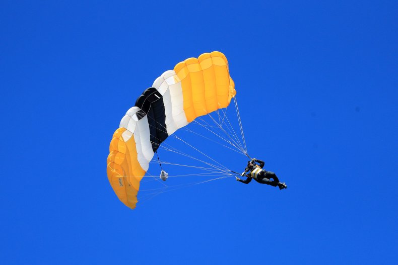 parachute 