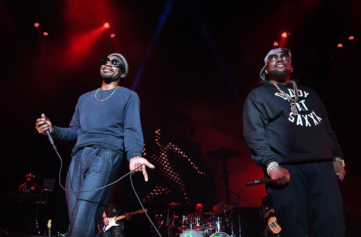 OutKast on stage at Lakewood Amphitheatre
