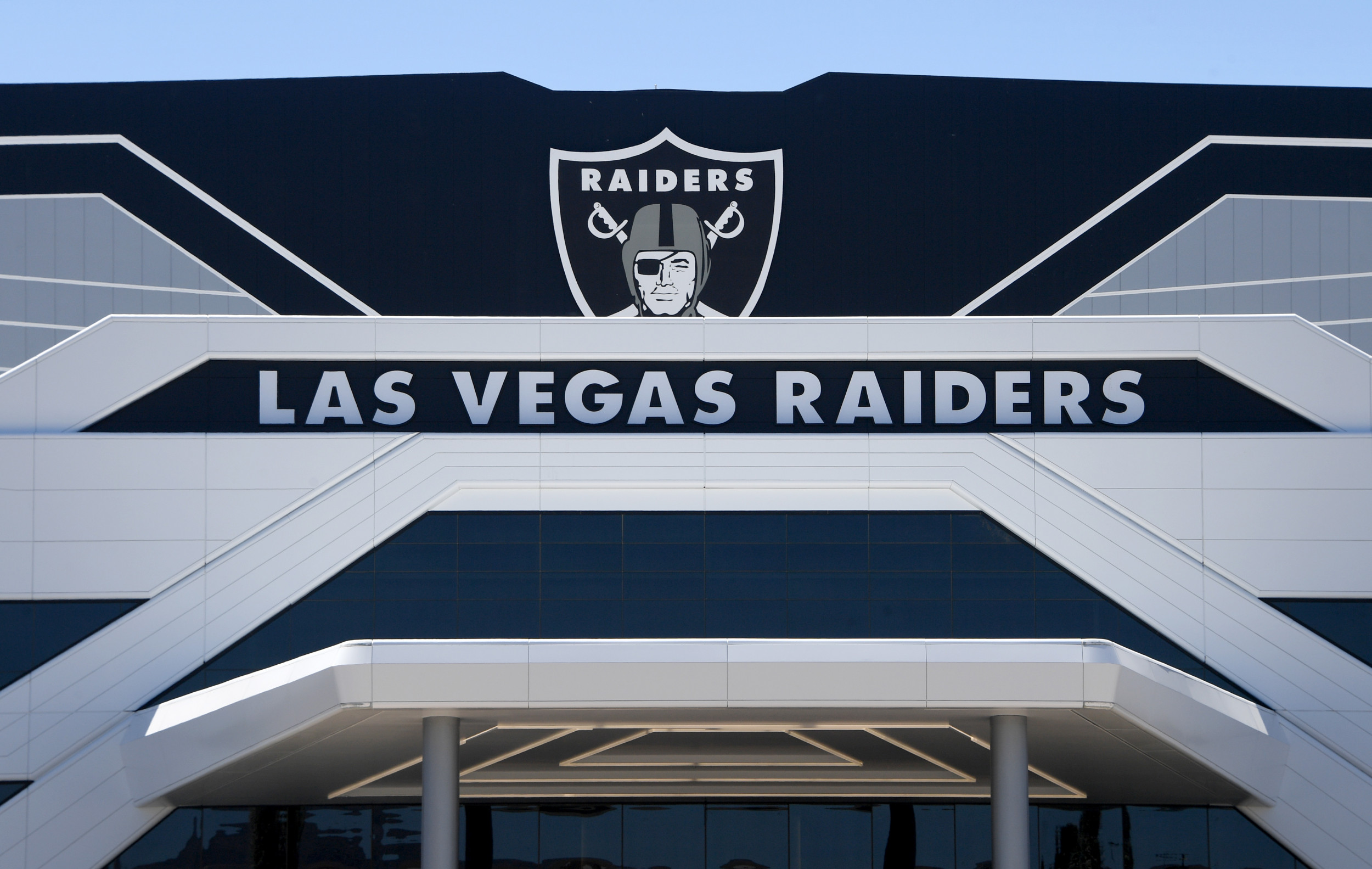 Las Vegas Raiders - Repping the city 