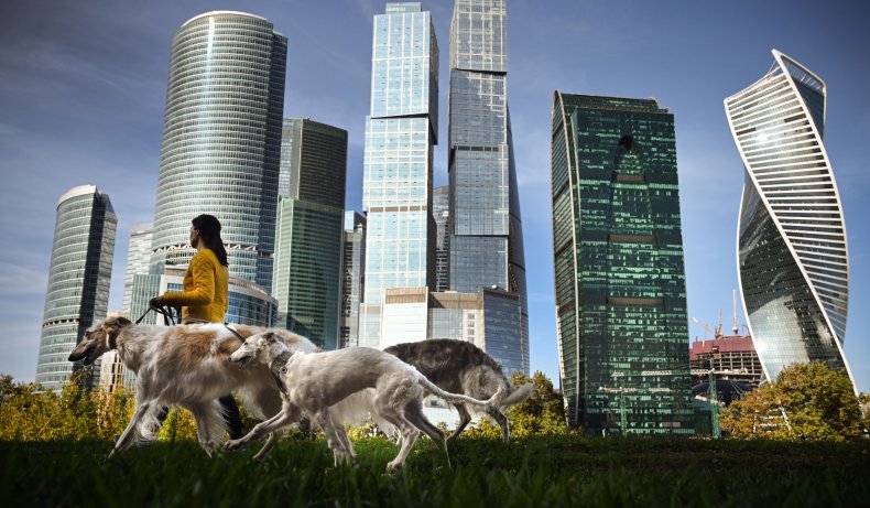 moscow, russia, skyline, walking