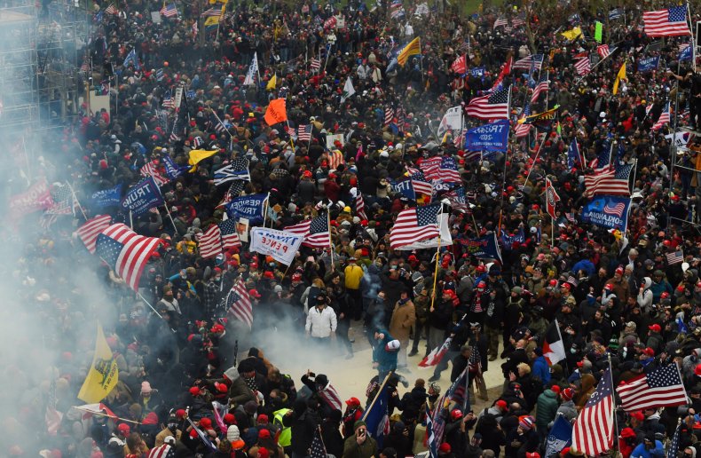Trump supporters clash with police at Capitol