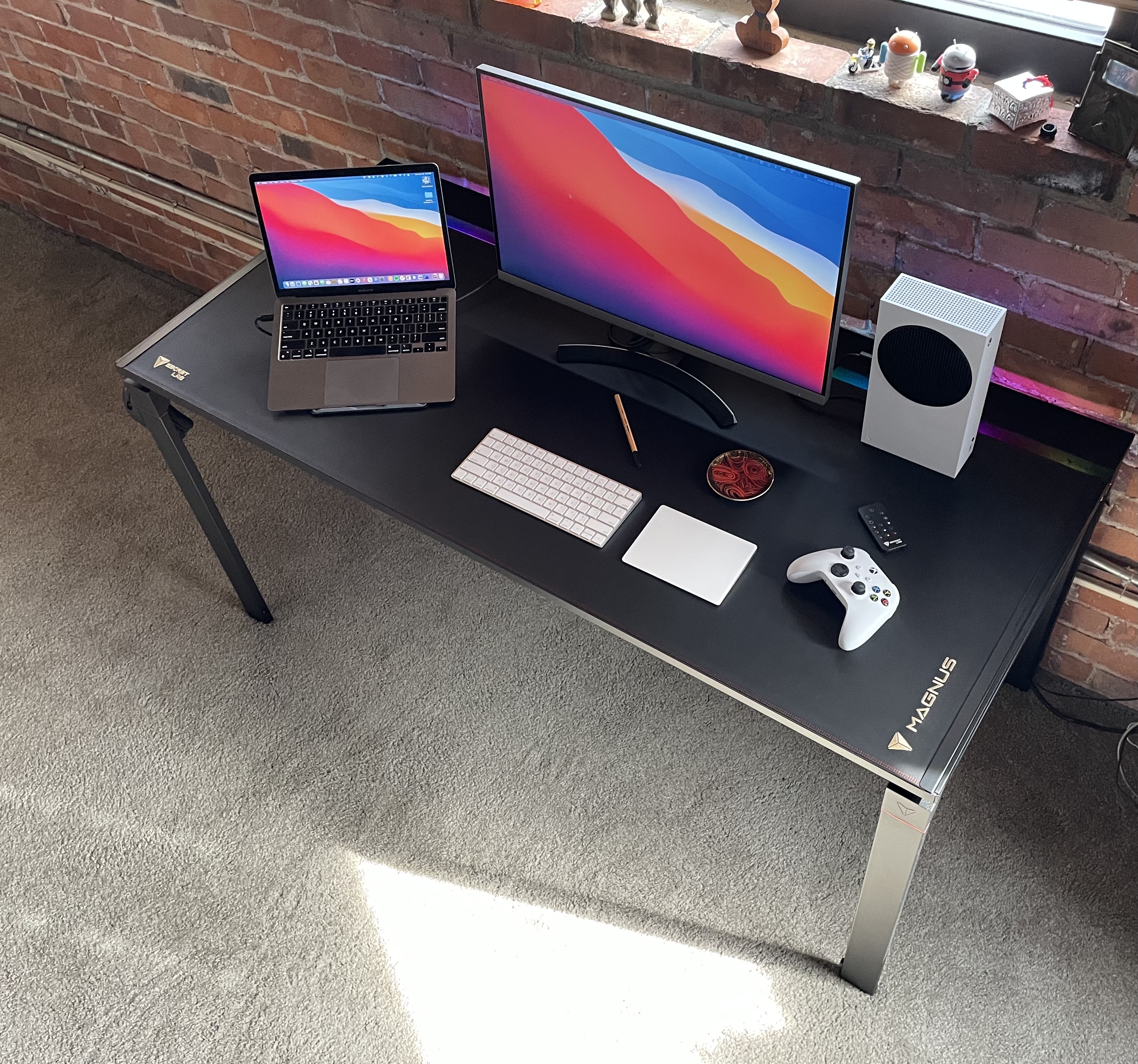 secretlab desk