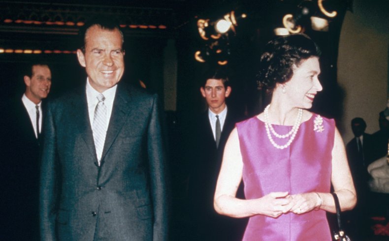 Queen Elizabeth II and Richard Nixon