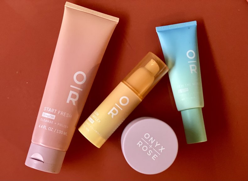 Mother's Day Gifts 2020 Onyx + Rose