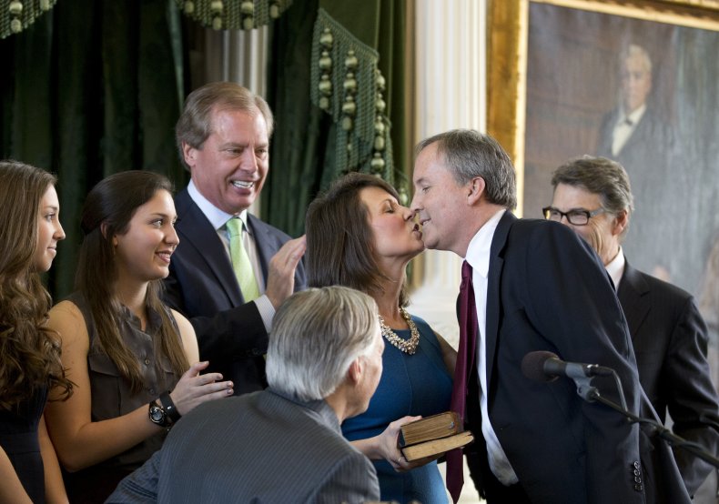 ken paxton greg abbott 2022