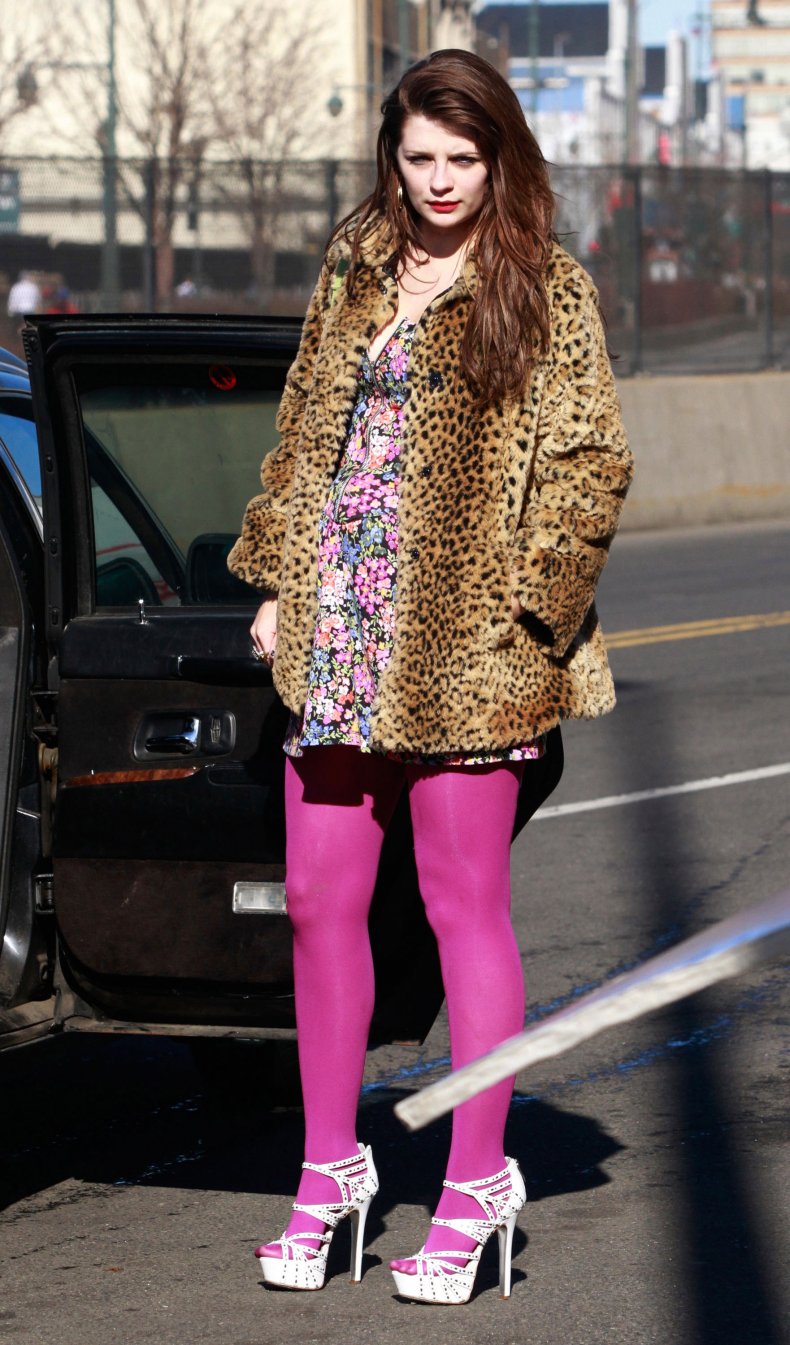 Mischa Barton filming Law & Order: SVU