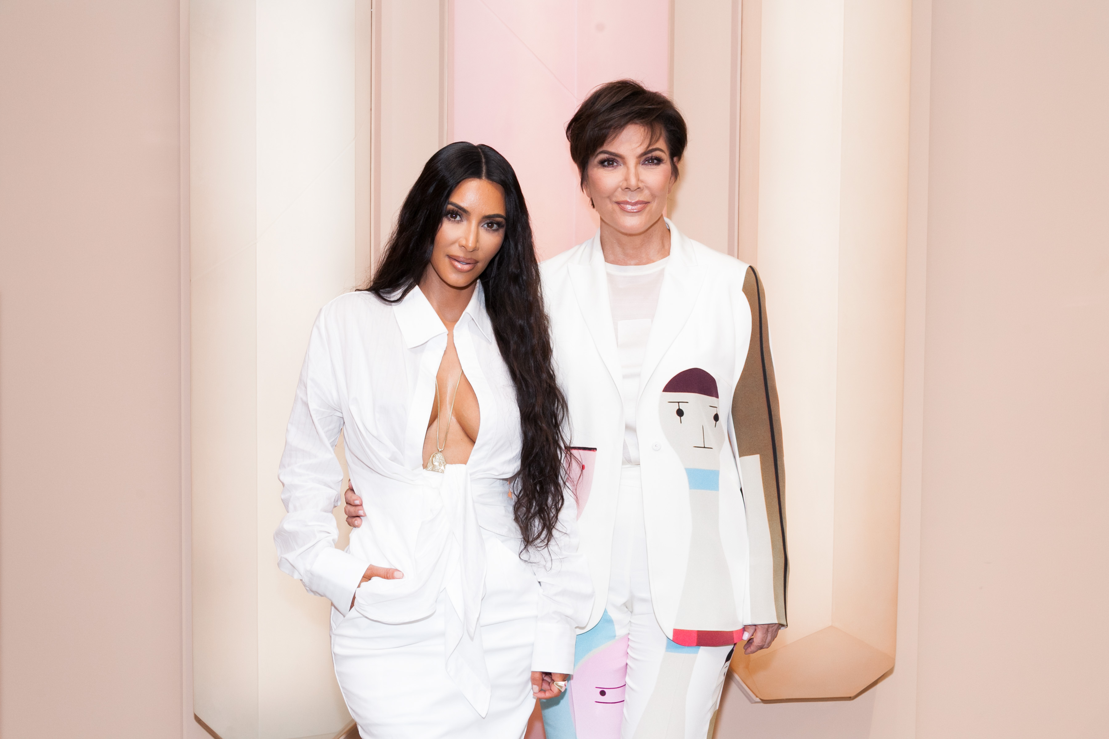 Kim kardashian and kris jenner online perfume