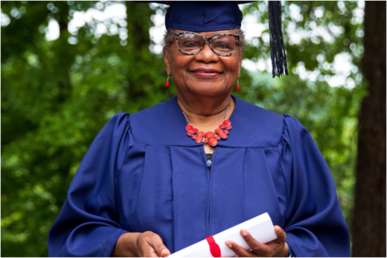78-year-old woman graduates college