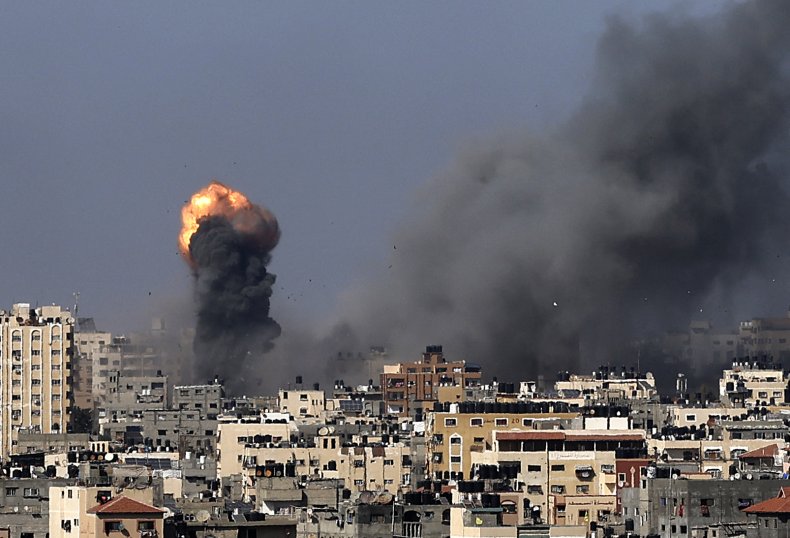 Air strikes Gaza City