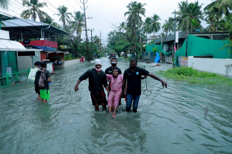 India Cyclone Evacuation