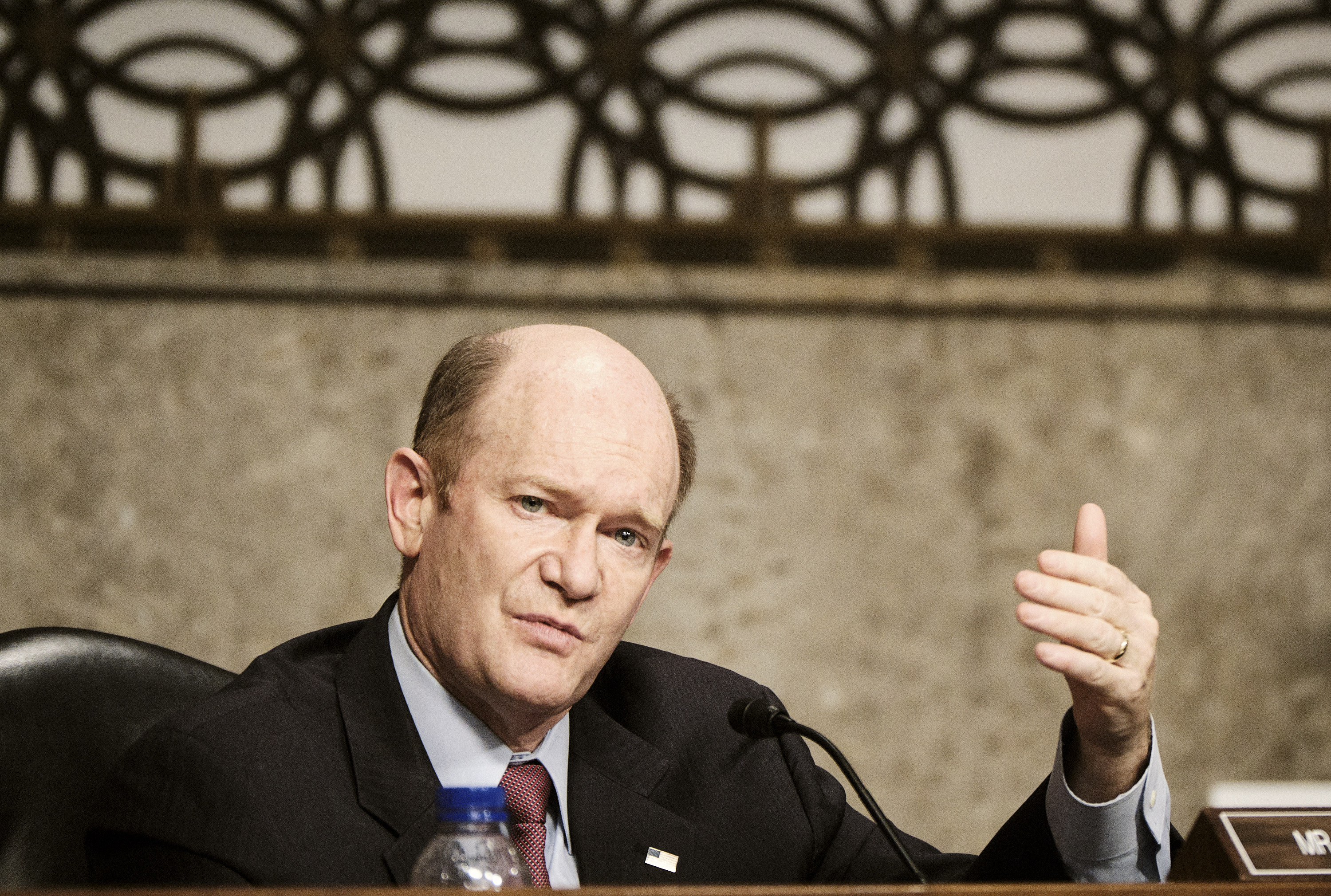 Chris Coons Says Democrats' Israel Position Is Not Framed by 'Far Left' Quotes From Ilhan Omar …