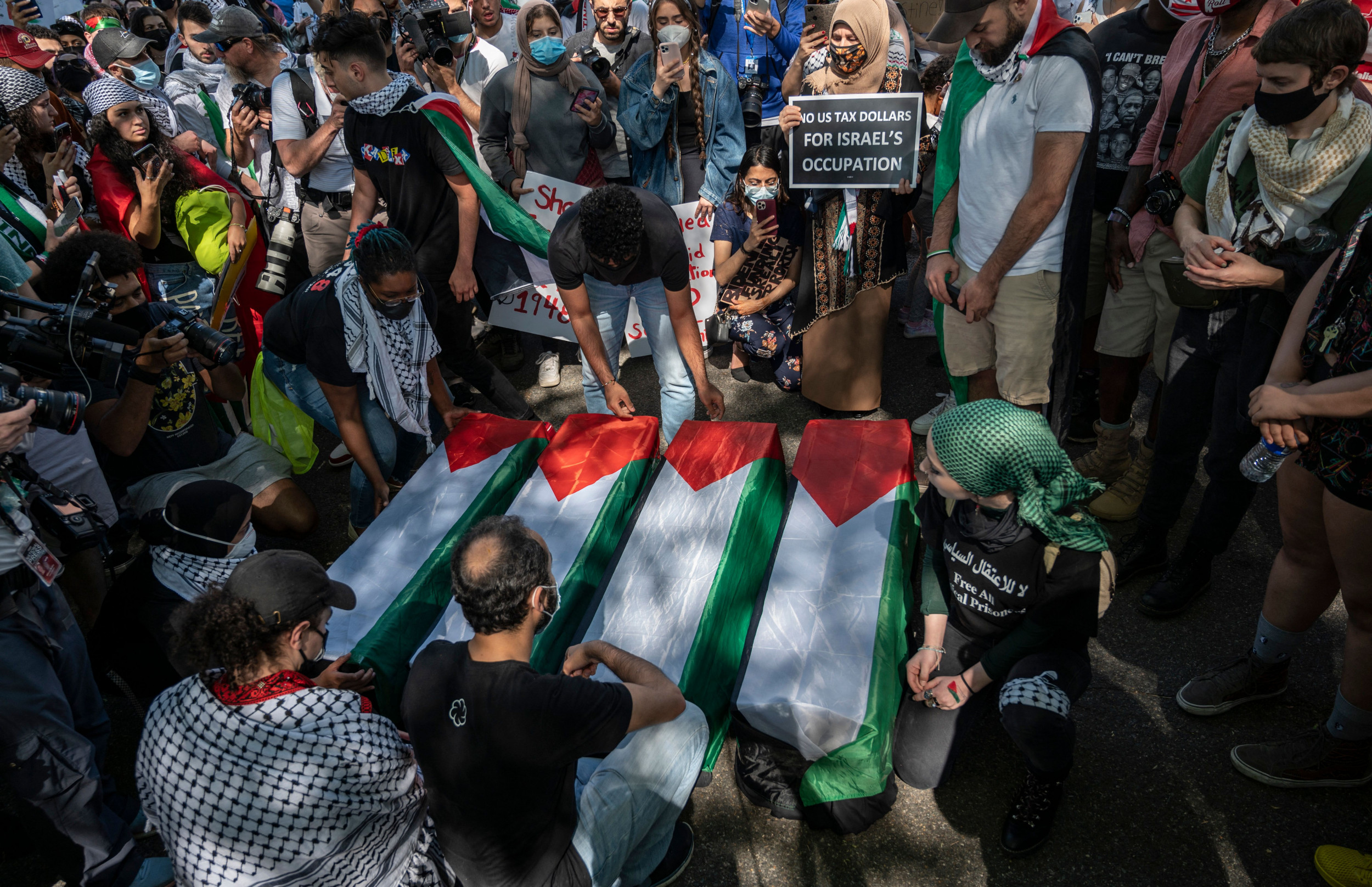 Protesters Rally In Solidarity With Palestinians At Israel's U.S ...