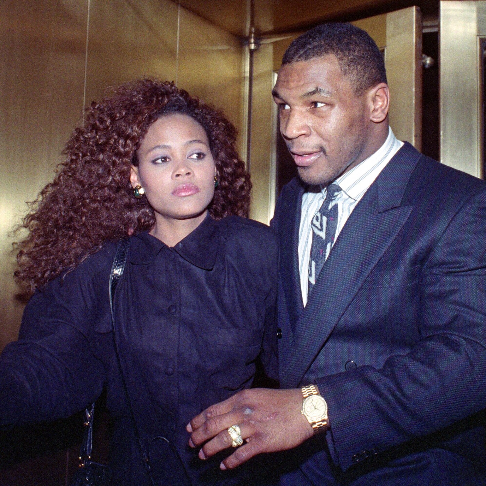 Robin Givens Divorce Settlement: Here's The Truth Behind Robin And Mike Tyson's Split