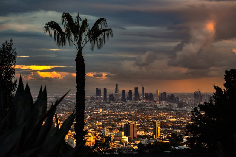 LA