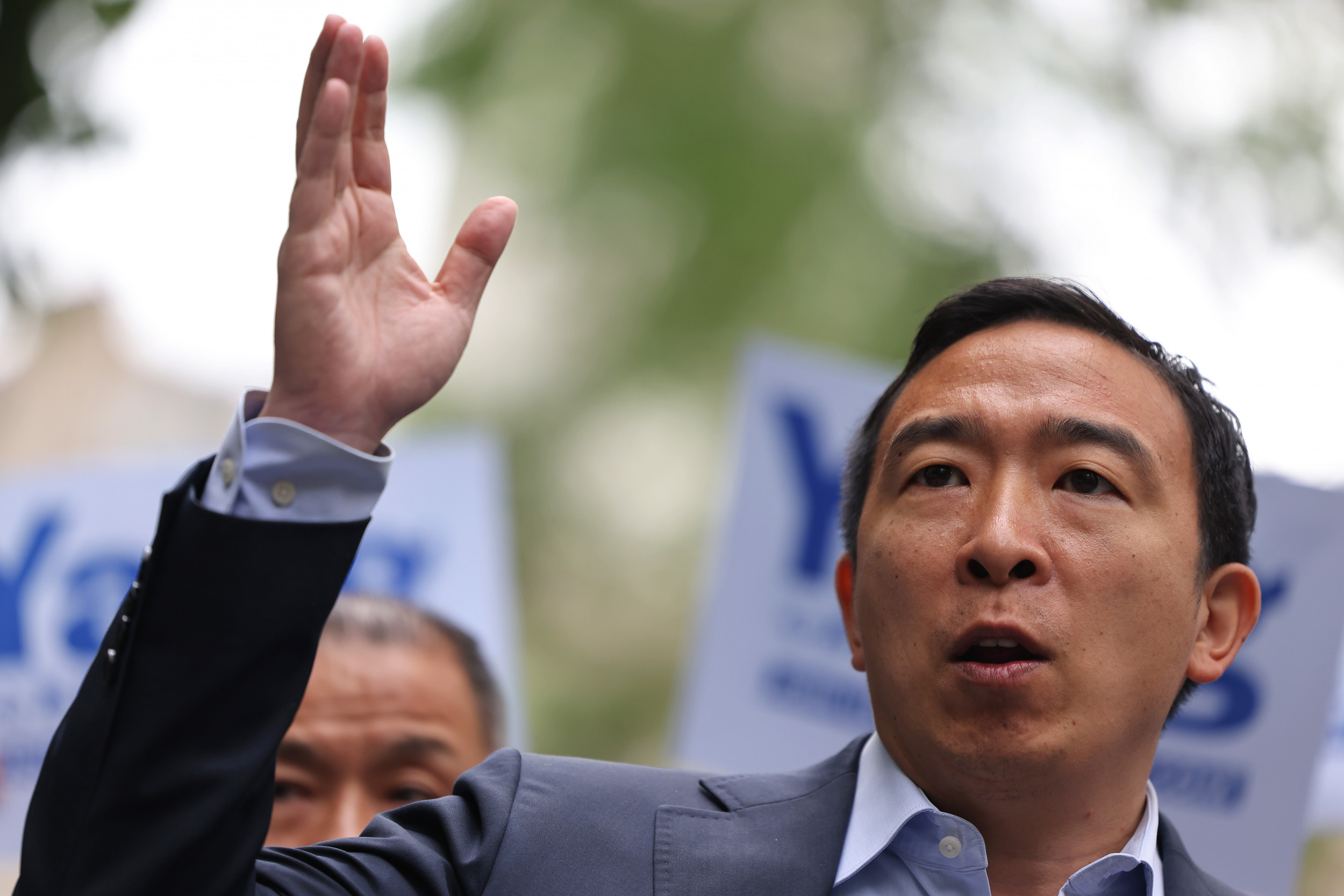 Andrew Yang Slams Racist Daily News Cartoon Asians Are Being Beaten On The Street