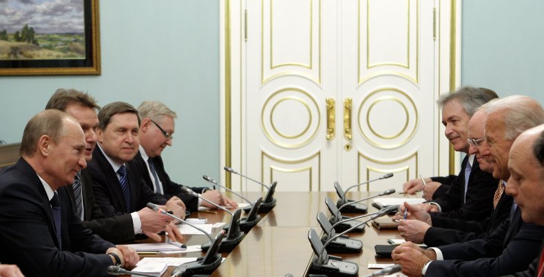 Putin and Biden Meering in Moscow