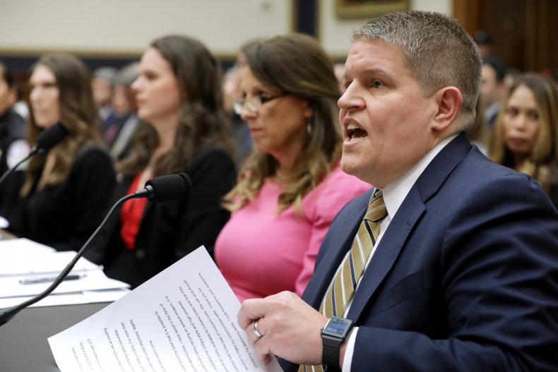 Chipman Tells Cruz He Supports AR-15 Ban