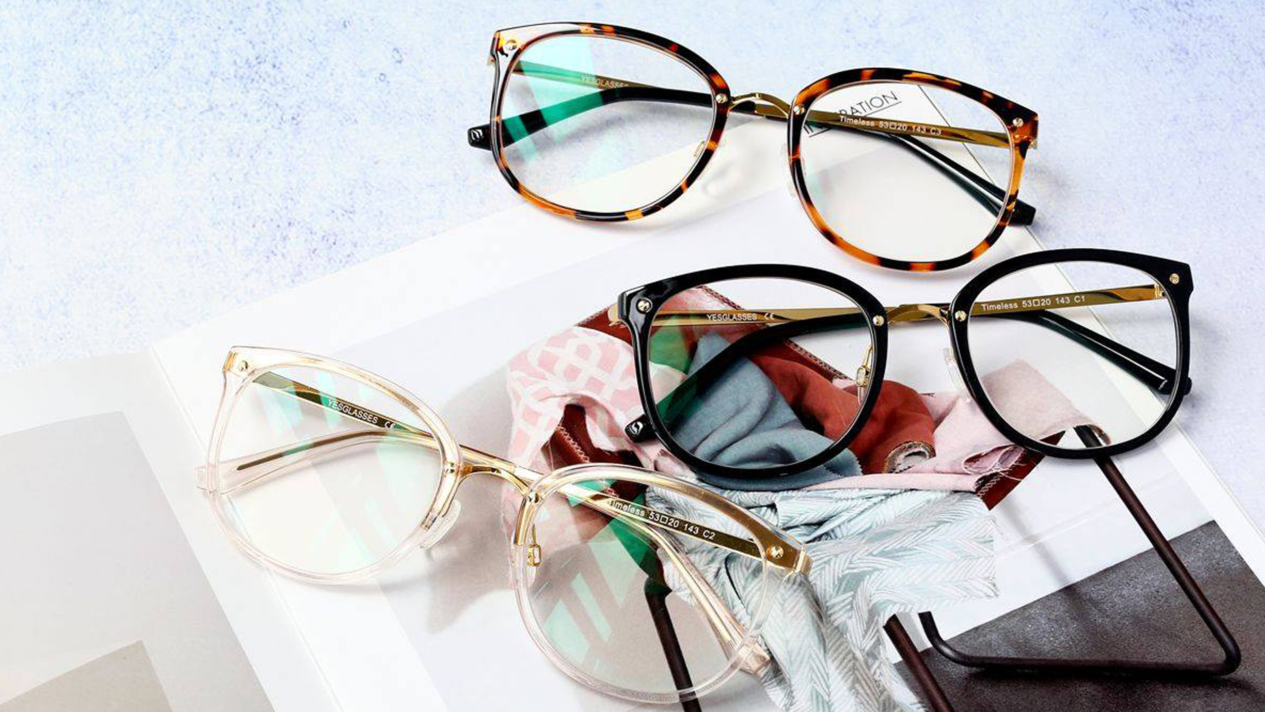 reaktion Faret vild liv YesGlasses vs. Warby Parker: Online Shopping for Glasses Compared
