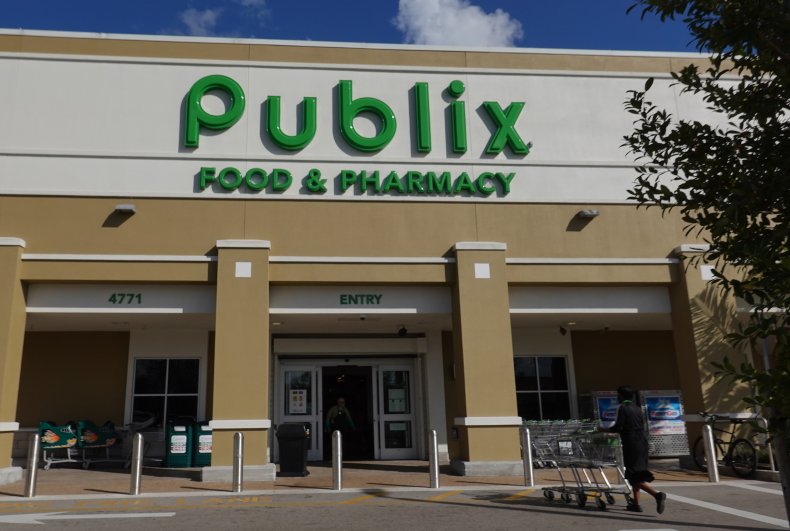 Stores Open on Presidents Day: Opening Hours for Walmart,
Target, Costco, Publix and More 4 Publix employee stabbed in Miami