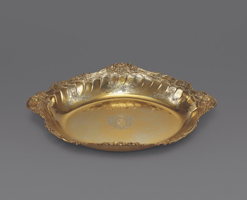 King Louis Golden Jug 2