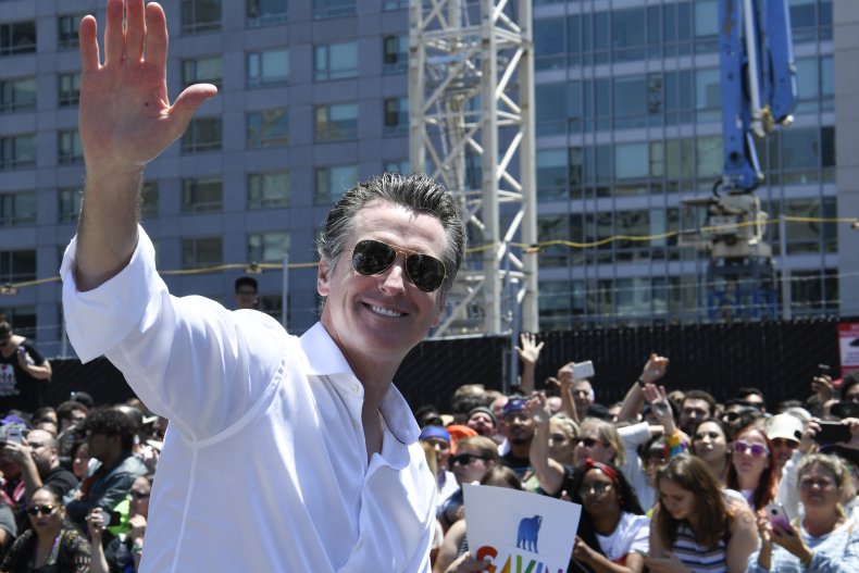 Most California Workers Required to Keep Masks on Unless All
Employees COVID Vaccinated 2 Gov. Gavin Newsom