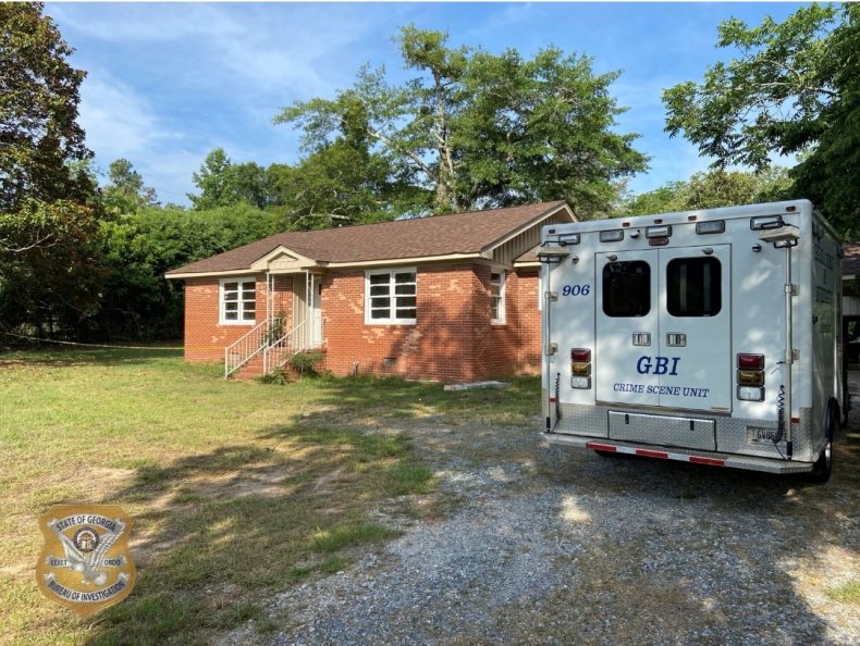 Dead body found Georgia home