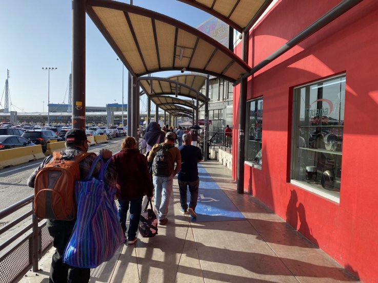 Pedestrian Walkway to U.S. Border