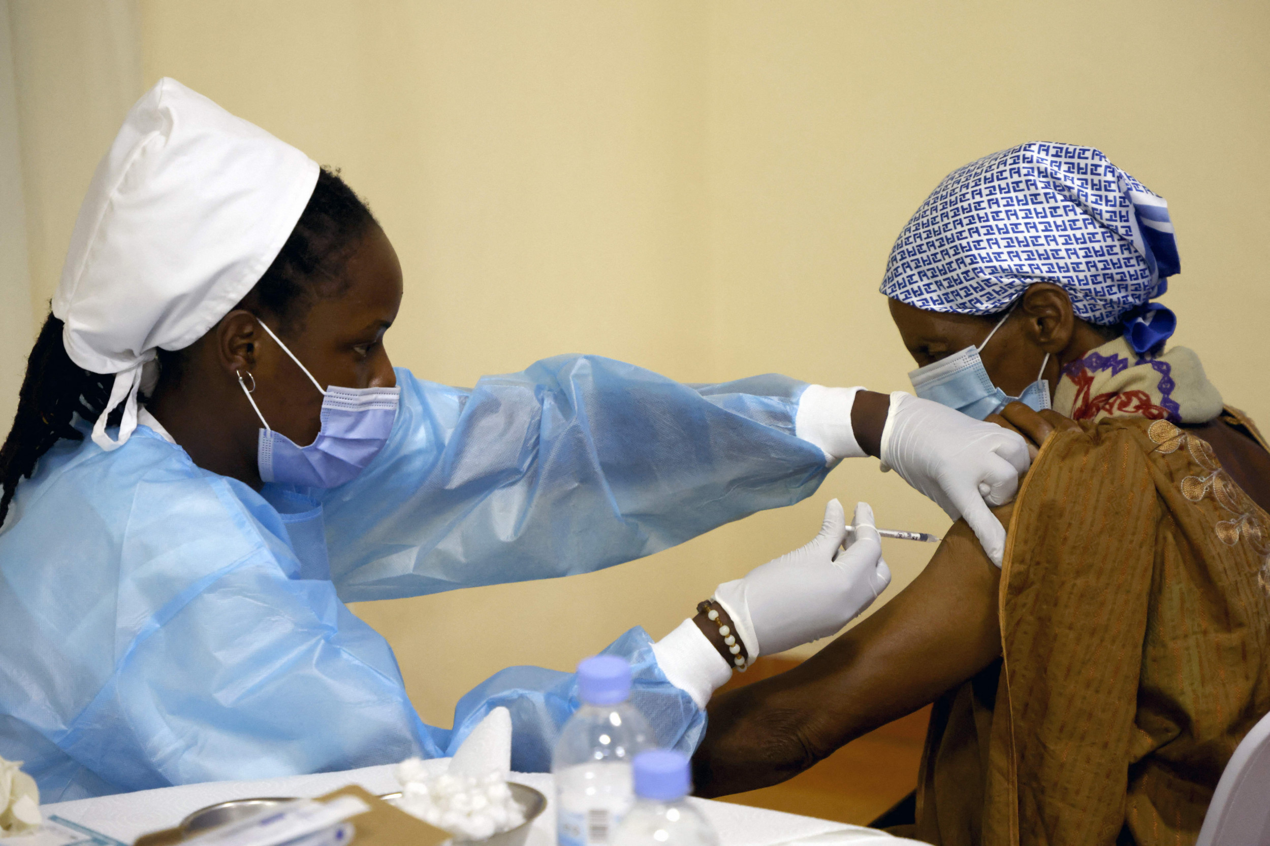 5 African Countries Have not Given any COVID Vaccines Amid Continent ...