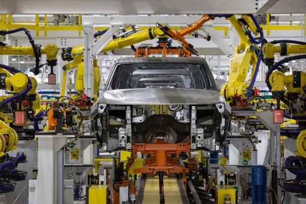 Stellantis Jeep Mack Plant Grand Cherokee