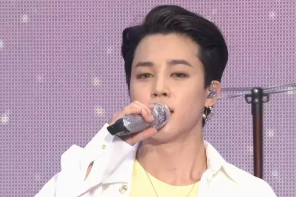 Bts Fans Go Wild Over Jimin S Exposed Forehead At Muster Sowoozoo I M Not Okay Bts Fans Go Wild Over Jimin S Exposed Forehead At Muster Sowoozoo I M Not Okay