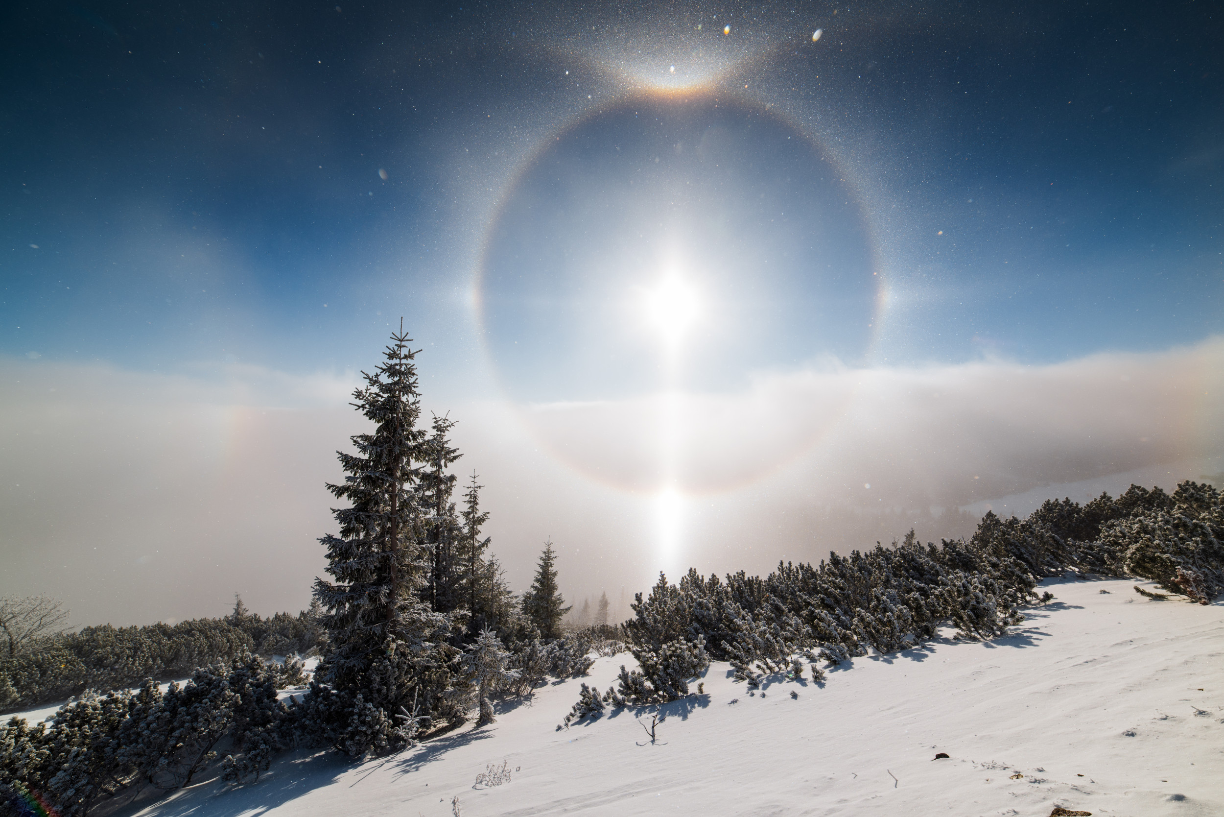 Discover more than 140 halo ring around sun latest - awesomeenglish.edu.vn