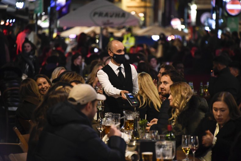 Waiter Wears a Mask in London