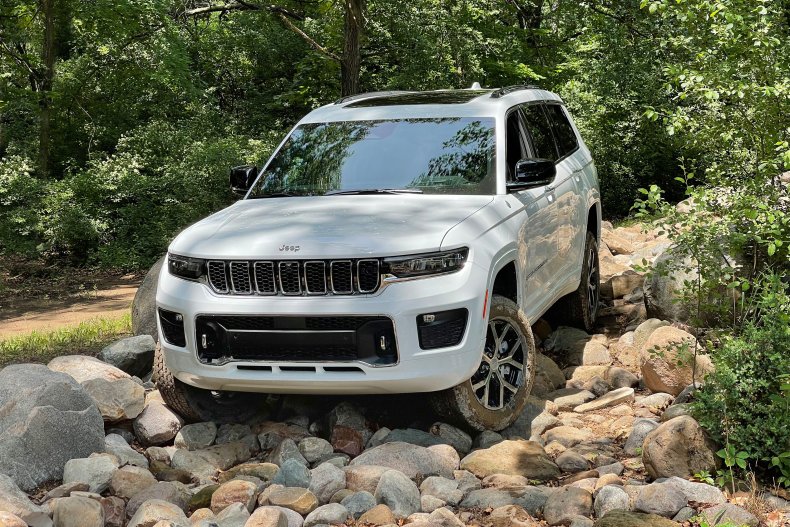 2021 Jeep Grand Cherokee L off-roading