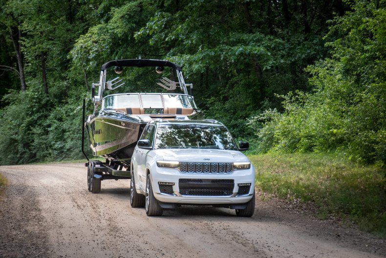 2021 Jeep Grand Cherokee L towing boat