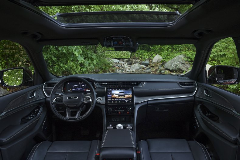 2021 Jeep Grand Cherokee L interior