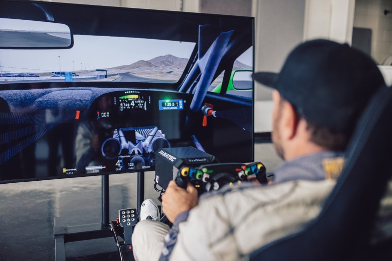 Bentley Fanatic steering wheel racing simulator