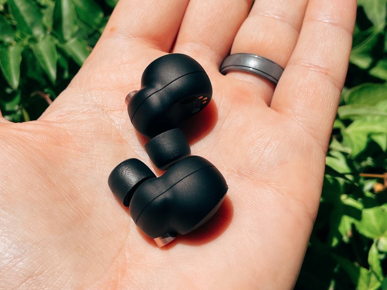 Sony WF-1000XM4 earbuds