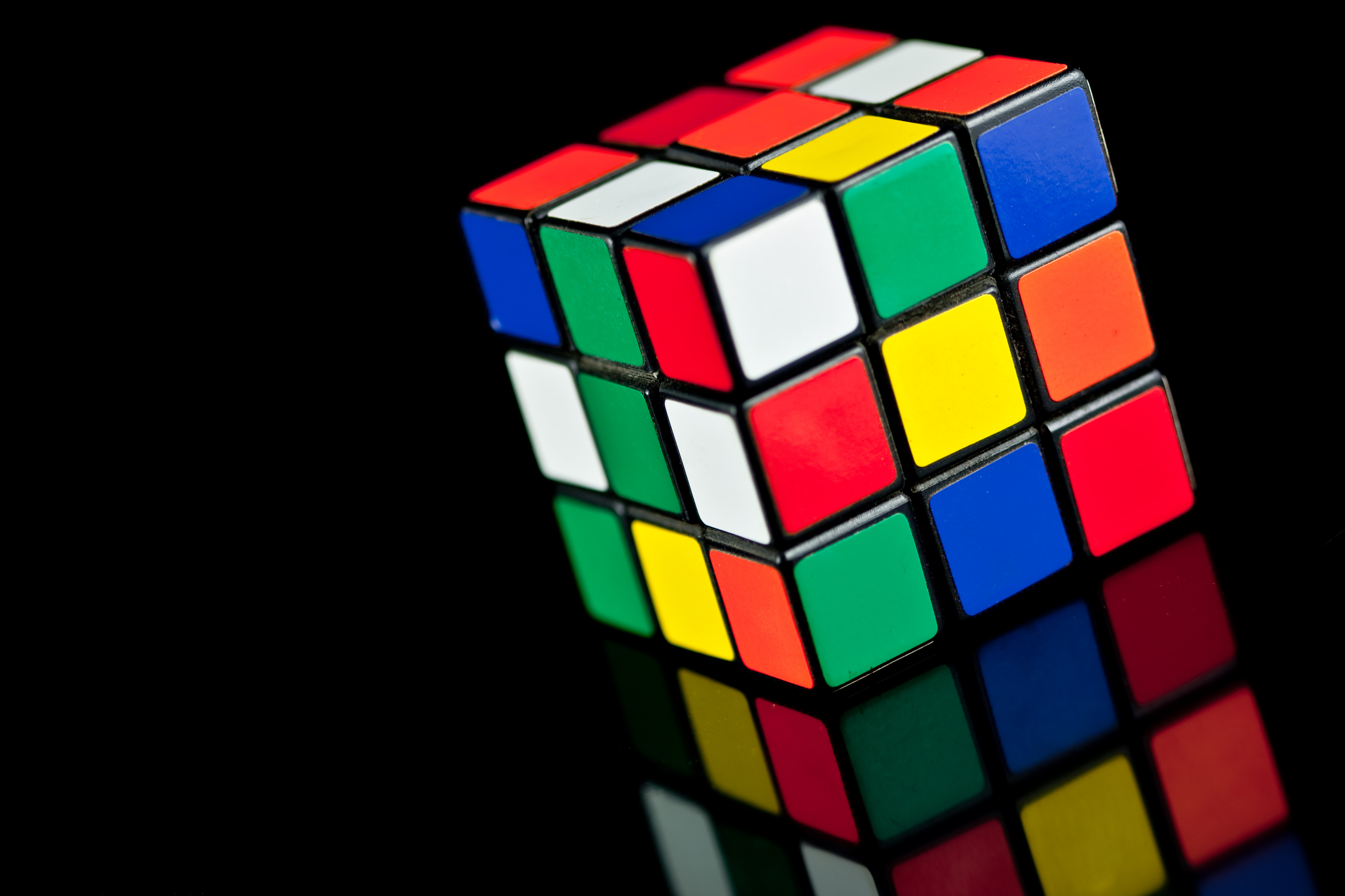 Unbelievable Video of World's Largest Rubik's Cube Goes Viral Online