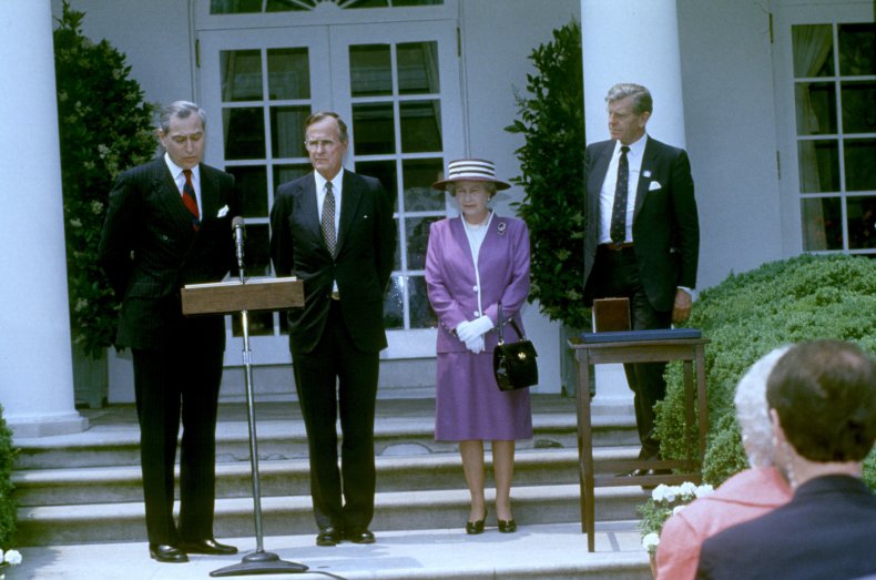The White House Rose Garden in 1991.