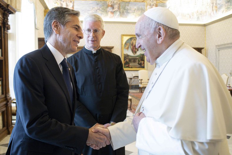 Antony Blinken Shakes Hands With Pope Francis