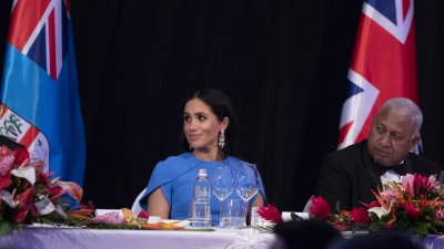 Meghan Markles Mohammed bin Salman Earrings Meghan Markles Mohammed bin Salman Earrings